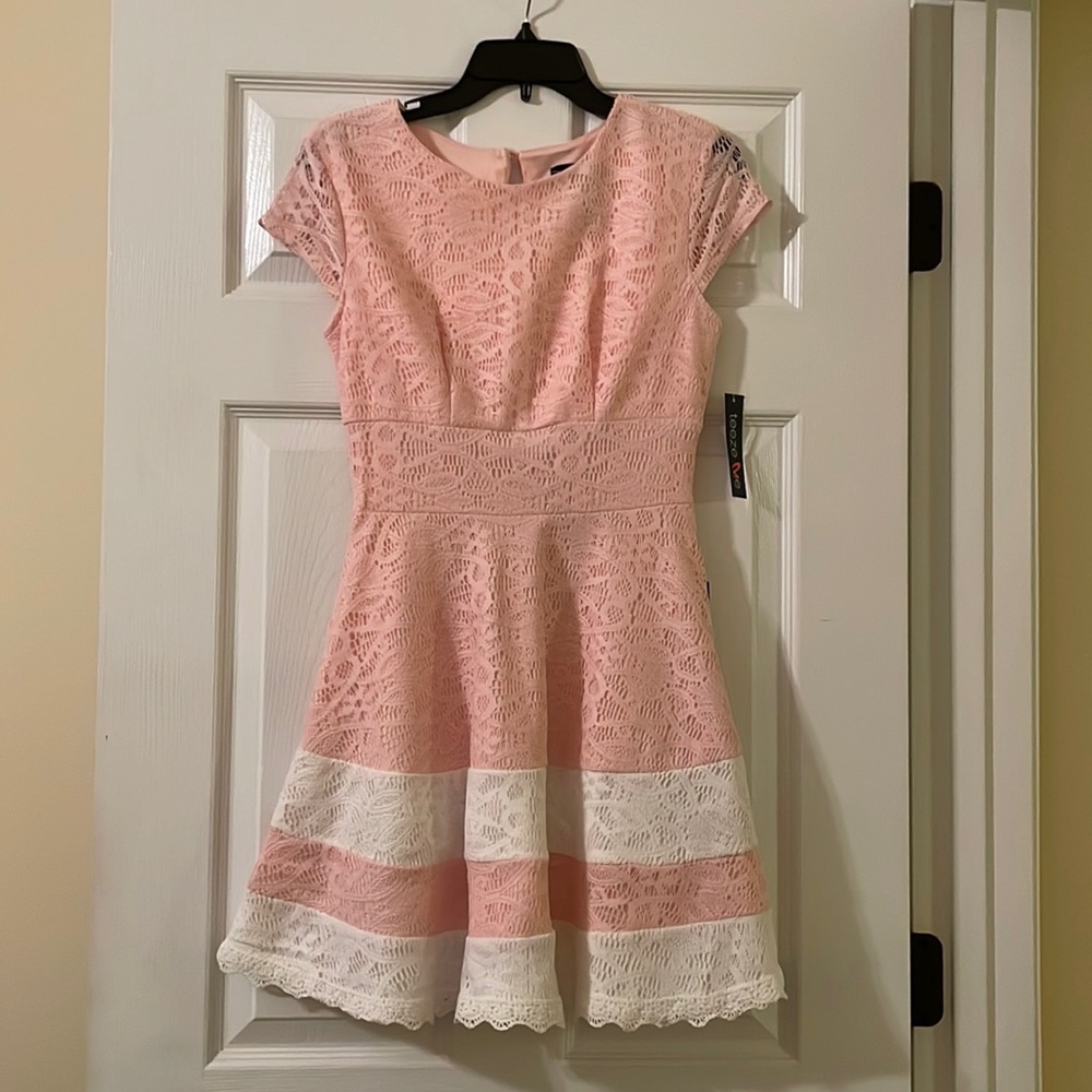 NEW TeezeMe Blush and Off White Juniors Dress